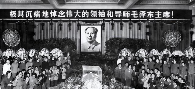 毛主席水晶棺遭技术封锁，为何超越列宁水晶棺？工艺至今无法复制