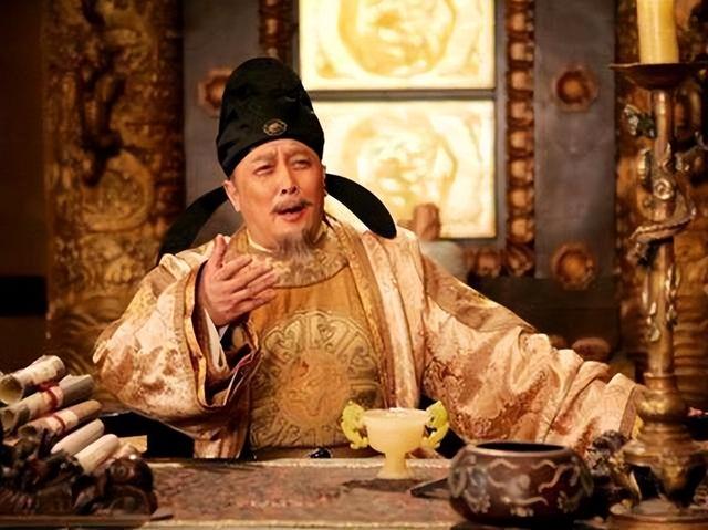 盛唐为何会出现宦官专权？