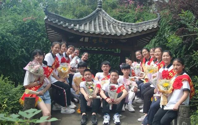 阆中市白塔初中“双减”背景下质量提升新探索
