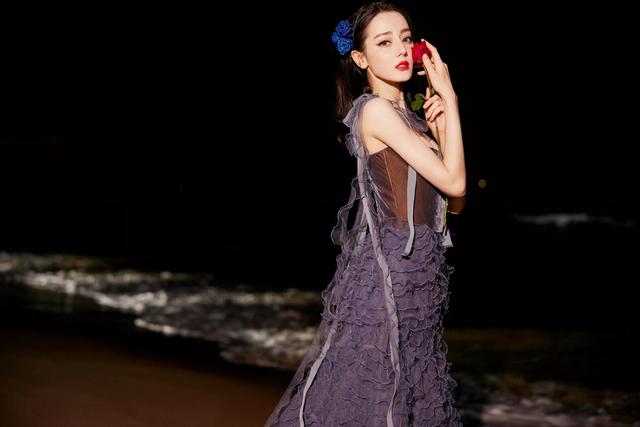 迪丽热巴晚会20202021迪丽热巴在哪个跨年晚会