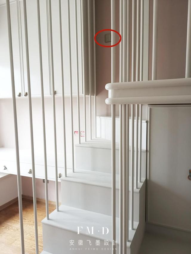 11㎡书柜书桌一体化，上下双层儿童床，楼梯钢筋环绕好结实