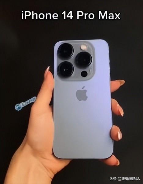 iPhone 14钢化膜曝光，外观基本就定型了