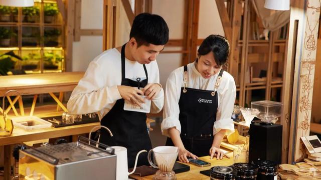 iPhone 全系必杀功能，这招太骚气