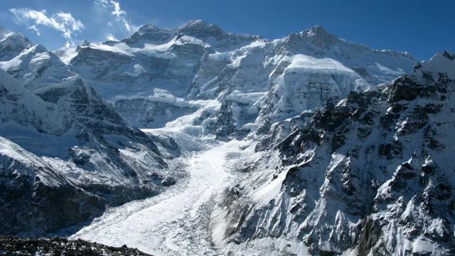 66年前幹城章嘉峰首攀之旅：一次險峰與壯士的生死角逐