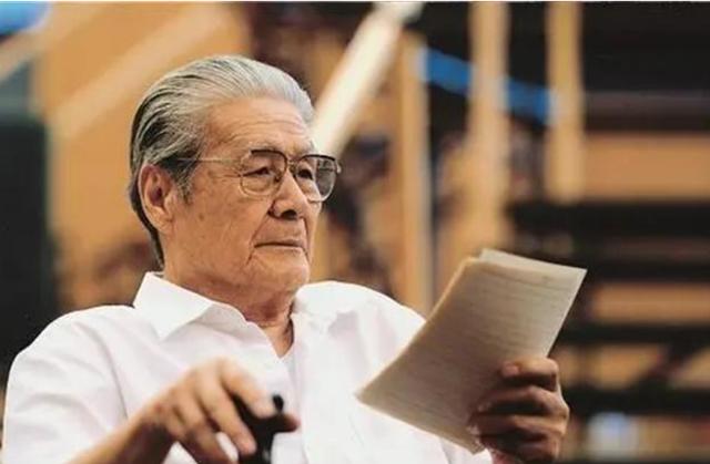 蓝天野：他白天是演员，晚上是我党地下工作者，隐姓埋名75年