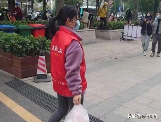 深圳“包租婆”，坐拥九栋楼月入160万，网友：必须一查到底