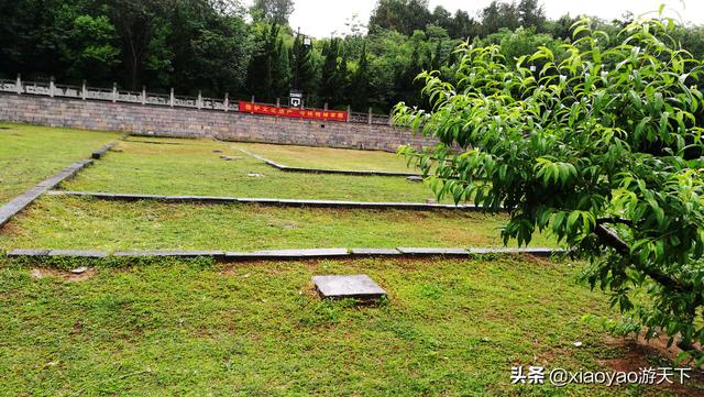 梁孝王陵，漢文帝兒子劉武的陵墓，曾被曹操盜掘