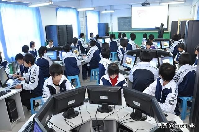 “普职分流取消？”普通人会受到什么样的影响？这些你要知道