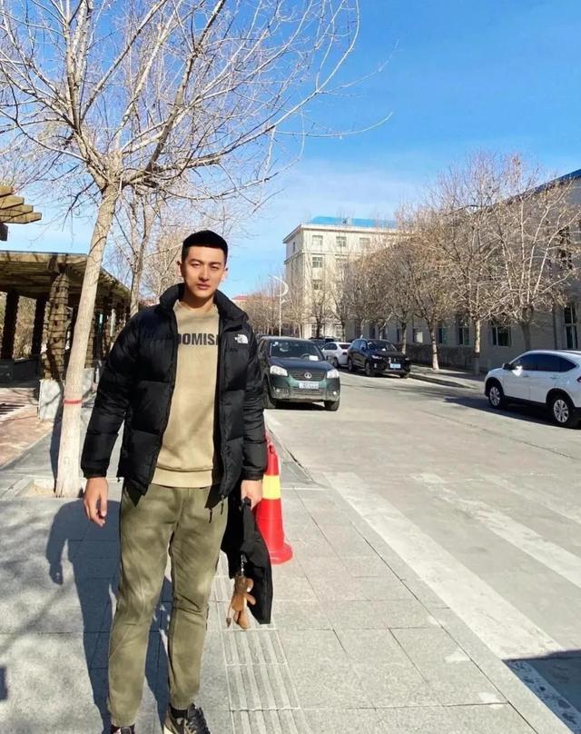 稗子的春天—余秀华(溪悦湾)诗歌分享