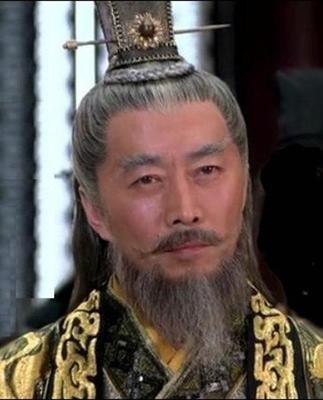 比康熙还猛！傀儡皇帝宇文邕亲手拿“板砖”砸晕权臣