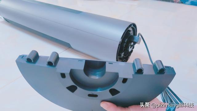 米家出了一个能用一年四季的智能电扇
