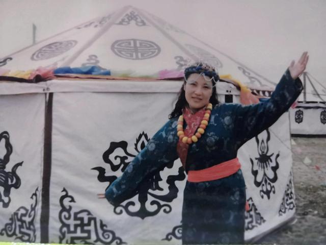 西行遊記之六：塔爾寺的喇嘛以及蒙古包的家訪不一樣的體驗