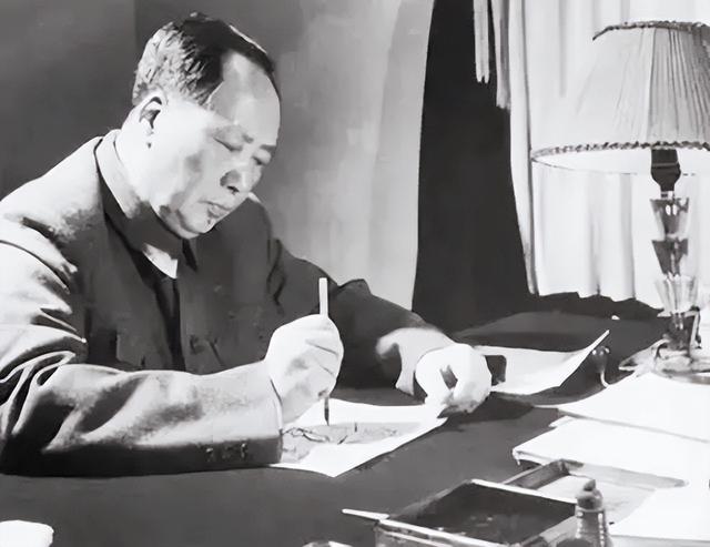 毛主席看透生死，逝世前一天怎样度过？2001年李敏公开其护理过程