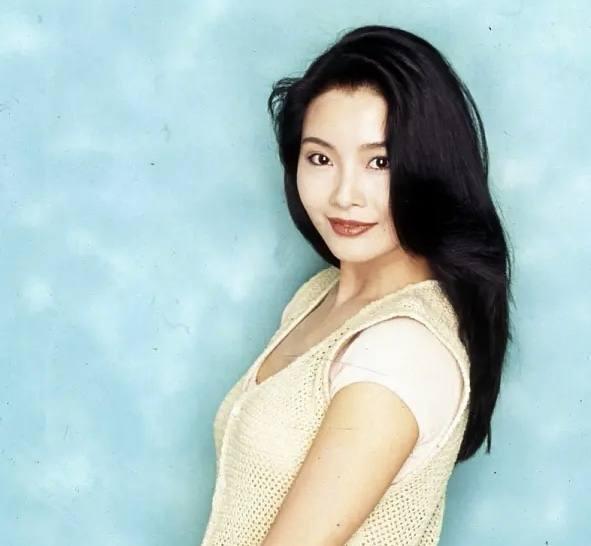 香港tvb女演员年轻图片