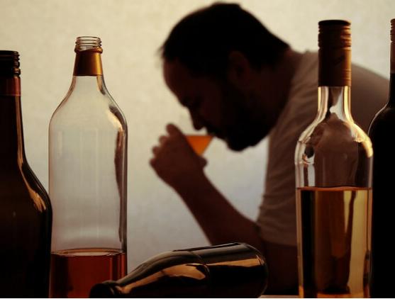 每天晚上都要喝二两白酒，对身体有好处吗？是时候说清楚了