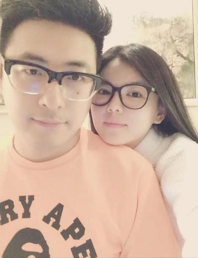 离婚9个月，李湘和王岳伦放飞自我，12岁的王诗龄却打出一副王炸