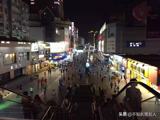 一張圖片，一段故事，記錄那些我獨自走過的城市。（一）