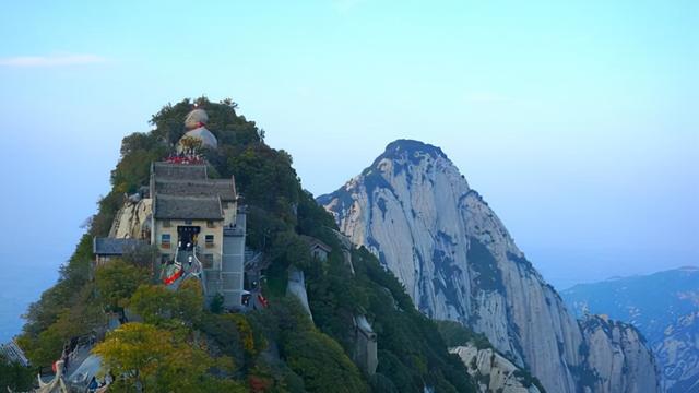 陝西宰客景區成瘾，一桶泡面賣24元，門票嚇退很多人