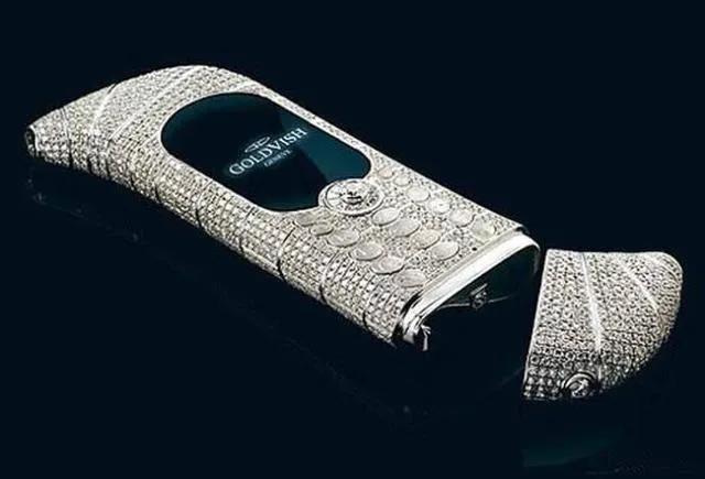 盘点那些贵出天价的手机，最贵的高达一个亿（1）