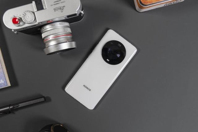 华为Mate40 Pro换成荣耀Magic4 Pro，使用7天，给出合理体验报告