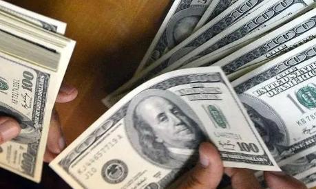 缅甸国内外汇市场 一美元兑换汇率超00缅币 新闻时间