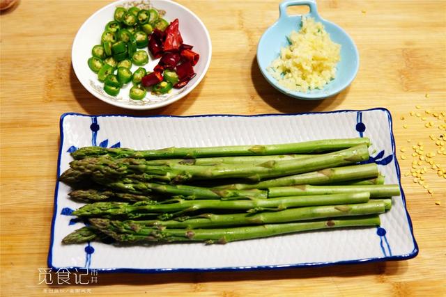 春天，建议中老年人：多吃10种“天然高叶酸”食材，早吃早受益