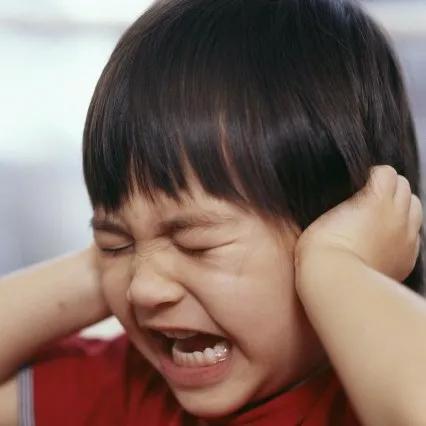 小孩脾气大怎么办(小孩自私自利脾气大怎么办)