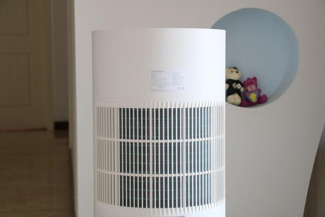 小米推出千元级除湿机新品，超大水箱还带三种智能工作模式