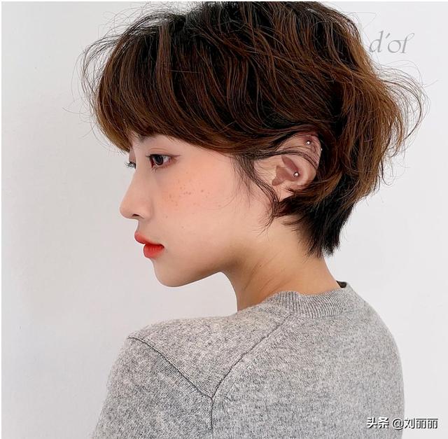 有层次感的波波头短发(层次感波波头短发怎么剪)-天晟网