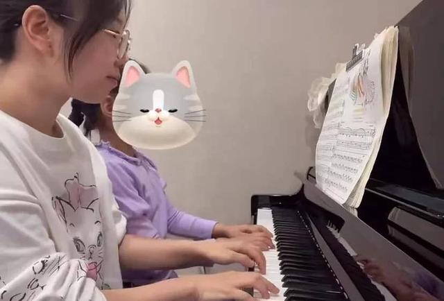 我，30岁，在北京当保姆5年，月薪1万5，不想结婚生子