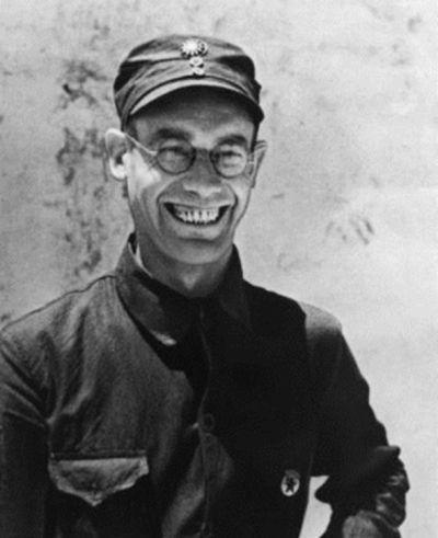 1935年的遵义会议，关键一票改变中国命运，是谁投给了毛主席？