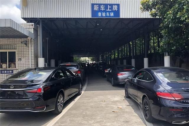 5月1号起，电动车、机动车迎来3项利民政策，车主：早就该这样了