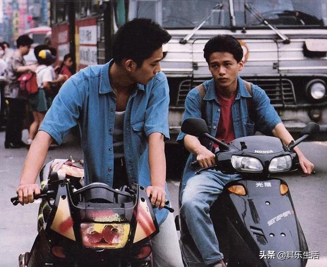 ���������ٲ�����ӰϷ(���񽱡��й�ӰϷ����ٲ�����ӰϷ��1905-2005����)