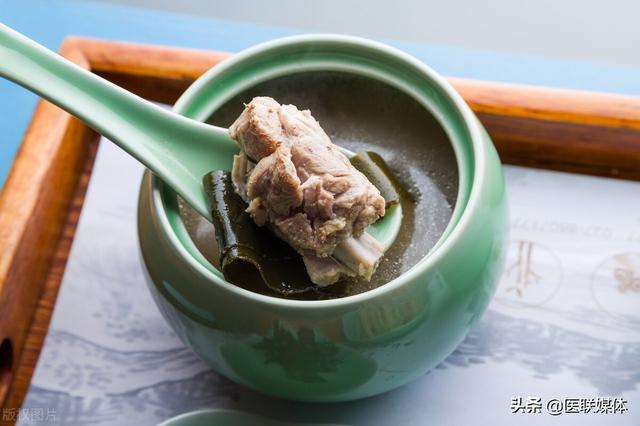 喝红酒能降血压、血脂？喝骨头汤能补钙？这3个误区要避开