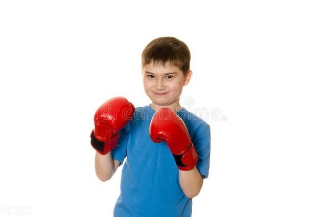 宝贝为什么会有攻击行为，攻击行为的表现是什么？