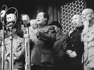 1911年洪门大哥倾尽家产支持革命，开国大典时周总理：抬上天安门