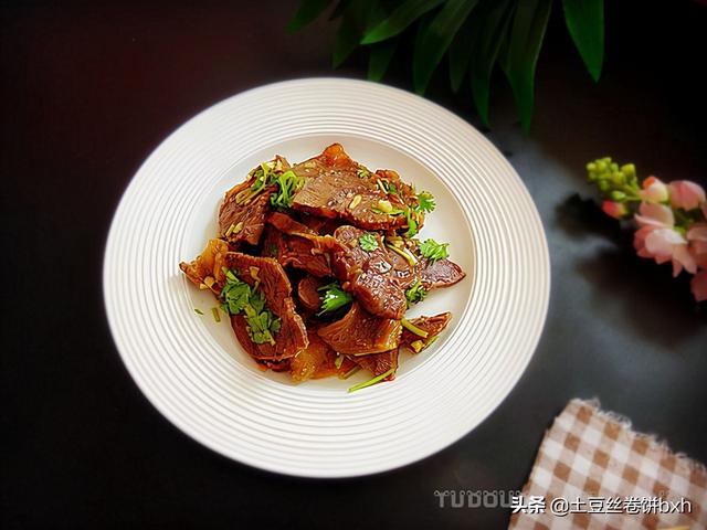 明日大雪，别忘记吃“3白、2红、1粥”，全面保健康，平安过冬天