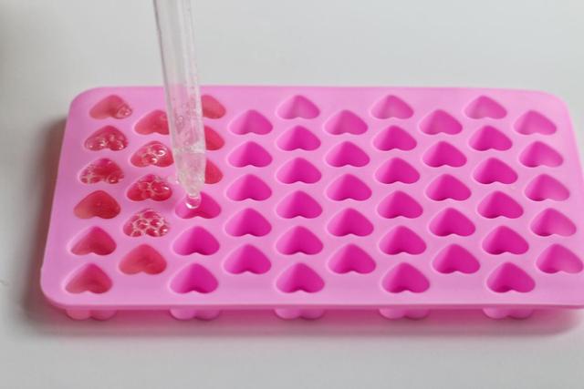 自制奶糖需要哪些材料？自己做奶糖的方法，看这篇深度解析范文