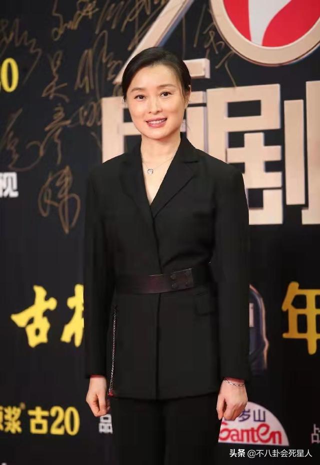 �й�Ů���ǵ���Χ��Ƭ(���º�̺���ͣ�ë��ͮ���繫��������Ծ����Ź��أ���������ʮ��)