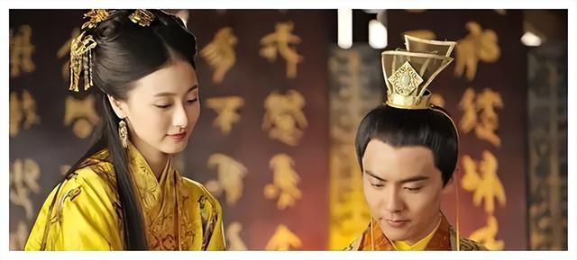 明宪宗为何依赖万氏？纵容妃子险些断绝子嗣，后宫如同上演甄嬛传