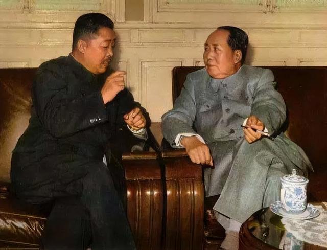 贺龙战功显赫，毛主席为什么不让他去军队，却让他当体委主任？
