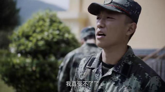 《特战荣耀》首播质量高，1集不够塞牙缝，真正的军旅大剧来了