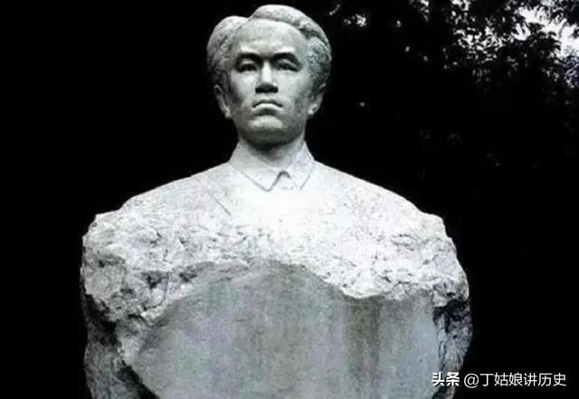 红4军参谋长王尔琢25岁牺牲，留下妻女艰难度日，后来结局如何？