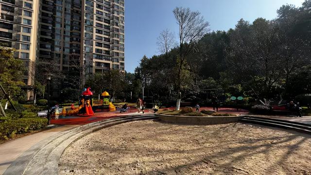 贵阳展驰景观地坪工程公司