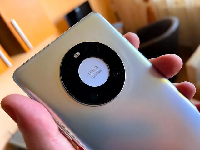 华为Mate40 Pro换成荣耀Magic4 Pro，使用7天，给出合理体验报告