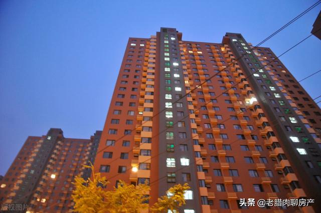 为什么房龄超过15年就不建议购买了？内行人：有8个“硬伤”