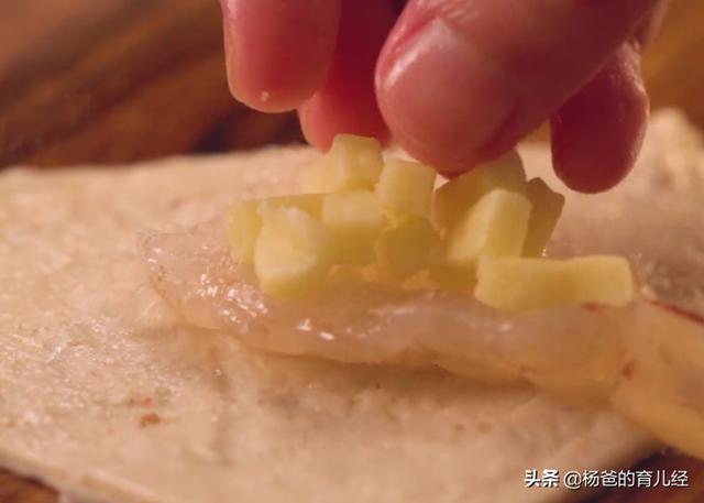 简单好吃的芝士脆皮虾，鲜香拉丝，营养美味，孩子爱吃的家常小吃