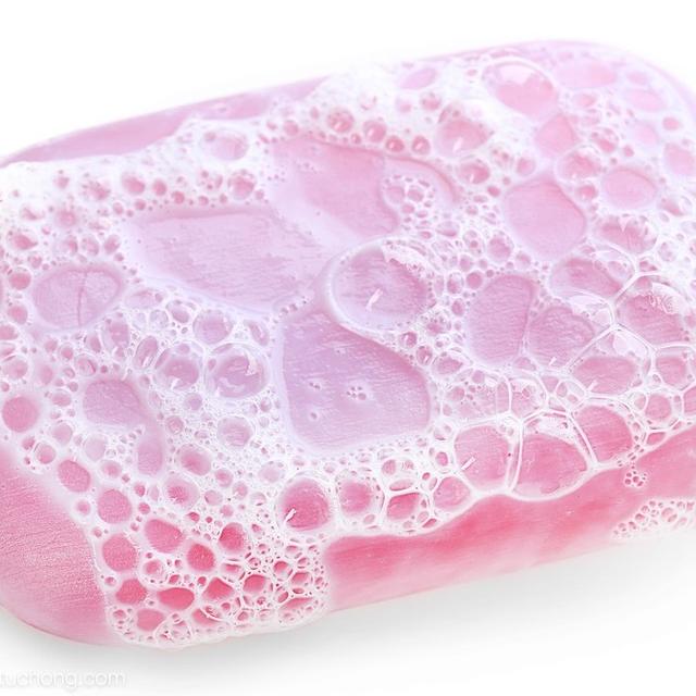 《肥皂洗万物？花花绿绿的肥皂是怎么做出来的？强迫症速进》