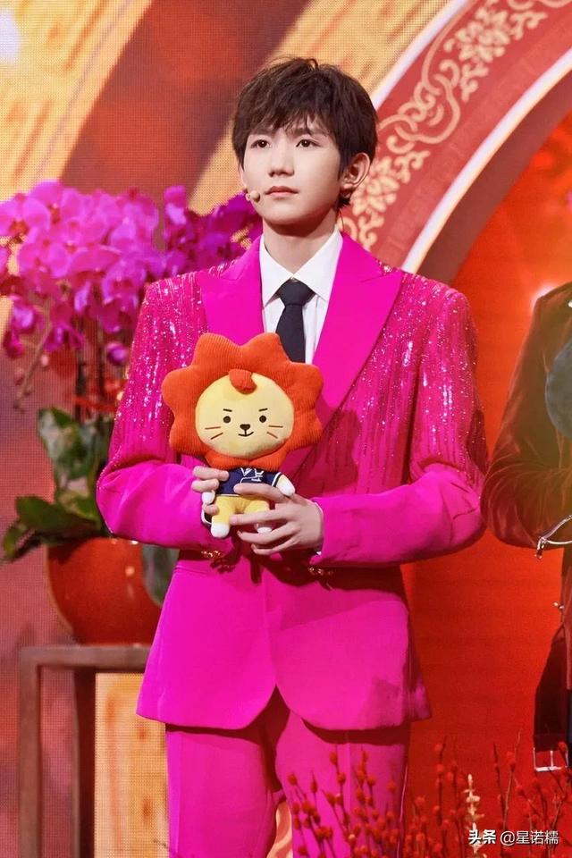 王俊凯2022春晚联排-天晟网