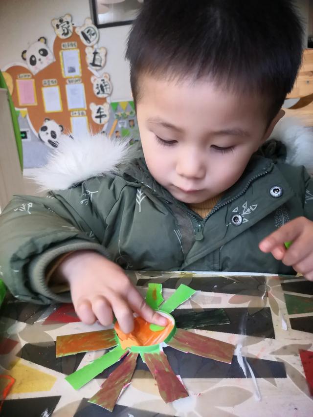【校园动态】拾贰月Shi |小一班——“童趣风车里”创客课程故事